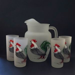 Vintage Hazel Atlas pitcher and glasses